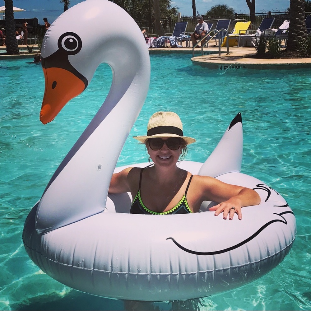 Meet your Posher, Alex